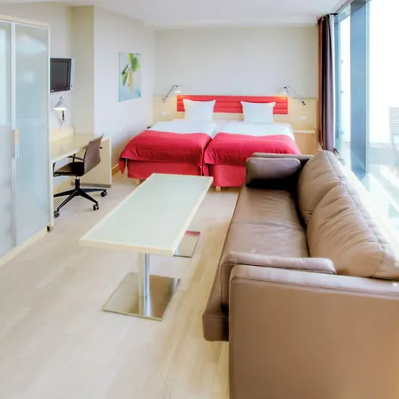 ホテル スカンディック オリンピック 3*