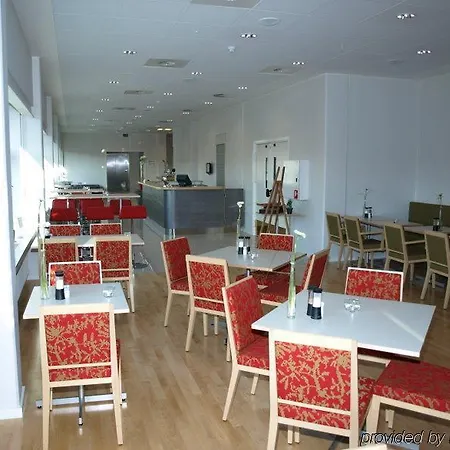 スカンディック オリンピック ホテル 3*